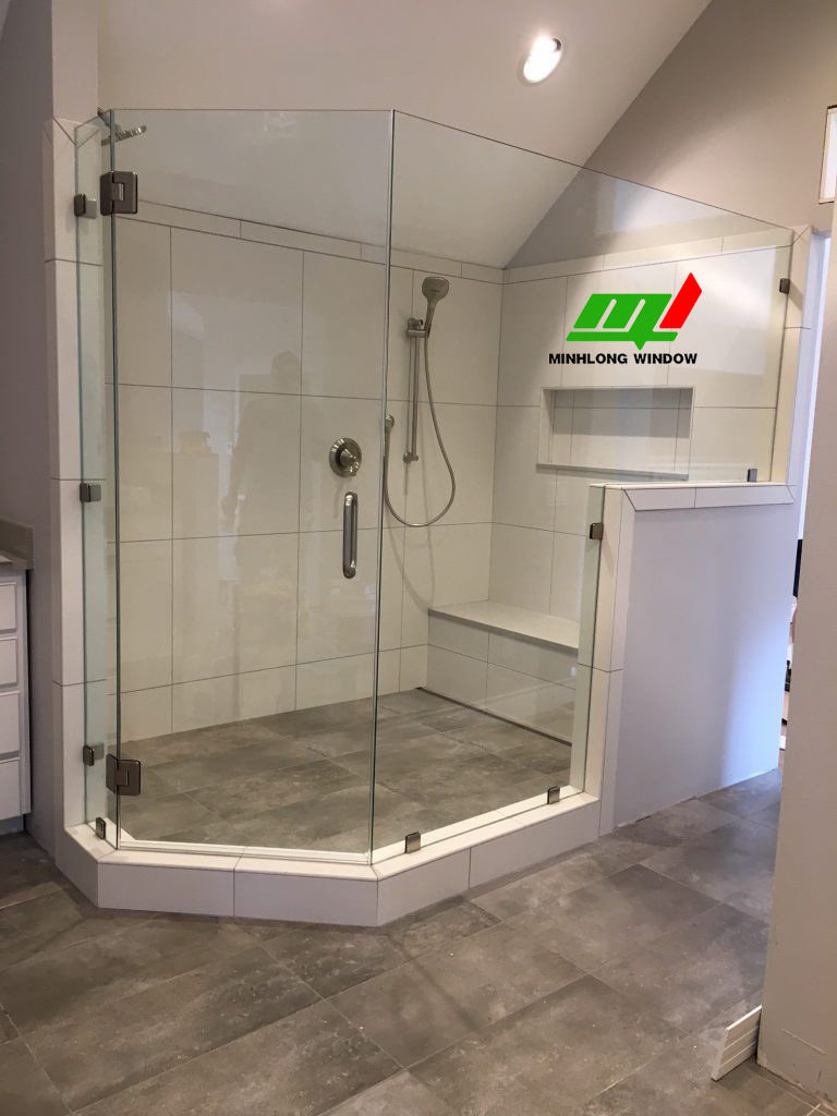 CBIN-01: Vách cabin tắm 135 độ
